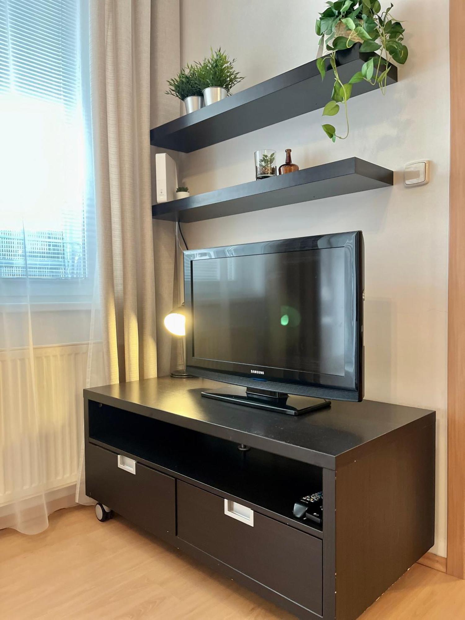 Apartment Tina - Old Town, Ac, Free Private Parking Bratislava Eksteriør bilde